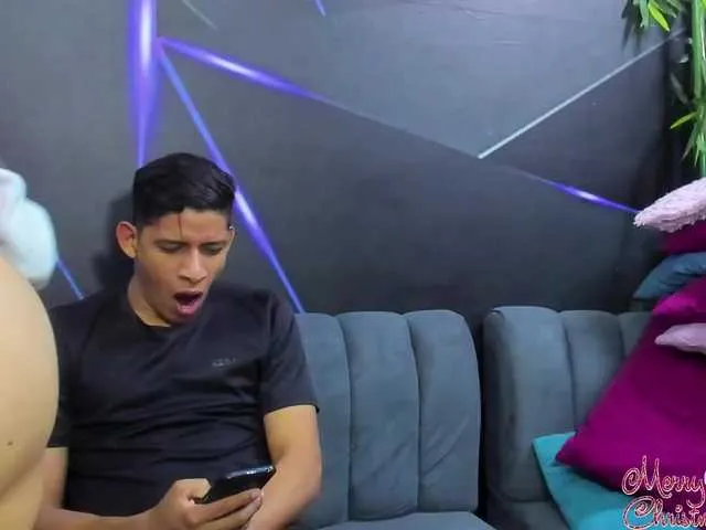 Offline playsgirlhot on BongaCams