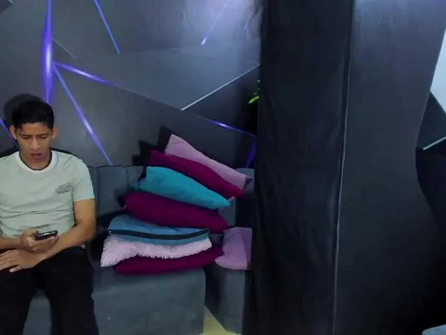 playsgirlhot on BongaCams