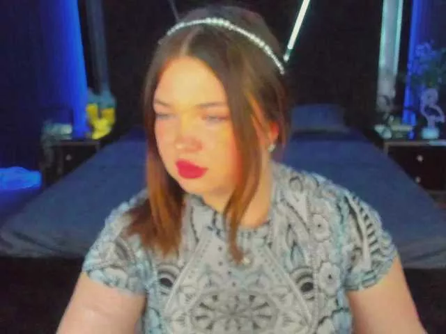 Offline RosieMoons on BongaCams