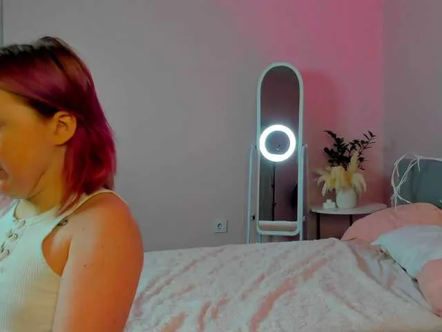 Offline Sara-Moor on BongaCams