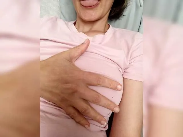 SashaZ1 on BongaCams 