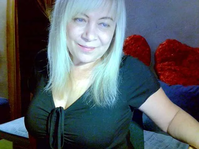 Offline Savan35na on BongaCams