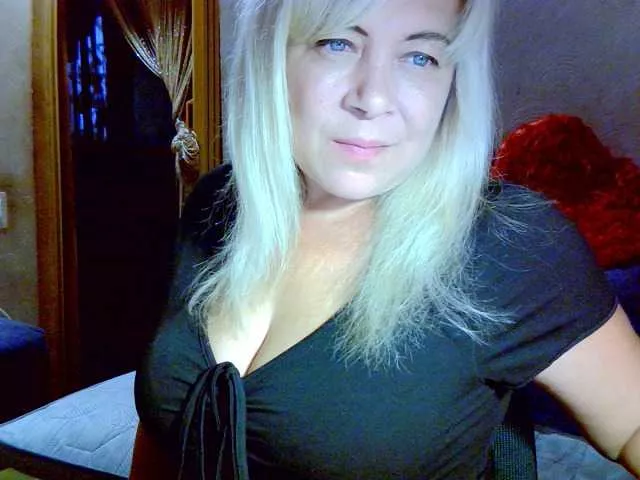 Offline Savan35na on BongaCams