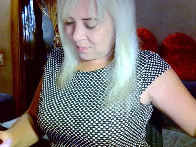 Offline Savan35na on BongaCams