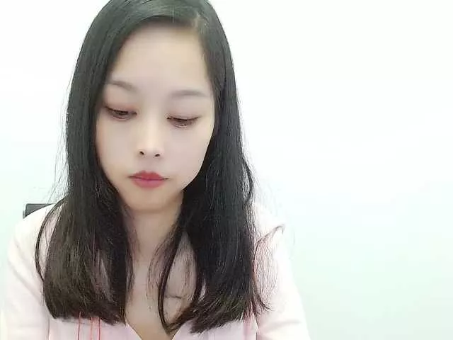 Offline Selinababy99 on BongaCams