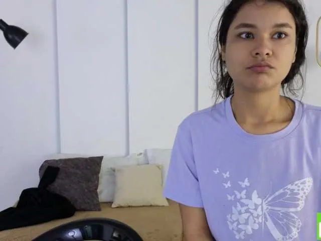 Offline sexychanell-1 on BongaCams