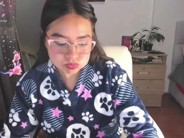 Offline shekina on BongaCams