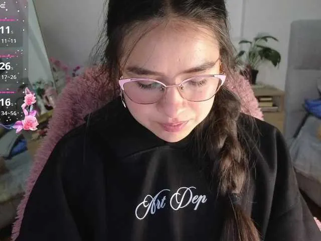 Offline shekina on BongaCams