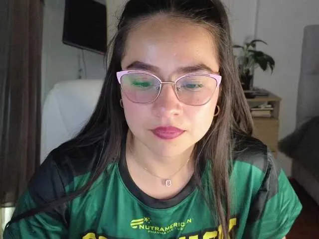 Offline shekina on BongaCams