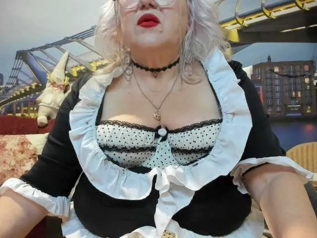 Offline StarMarmelada on BongaCams