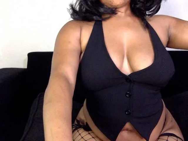 Offline Sweets69 on BongaCams