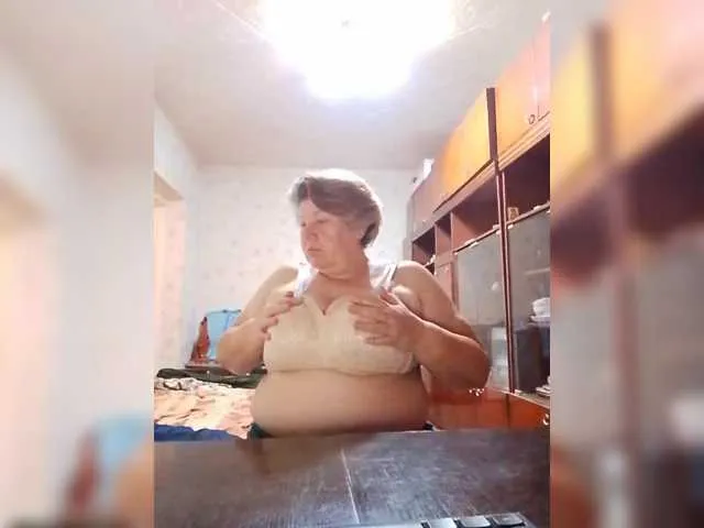 SweetSugar77 on BongaCams 