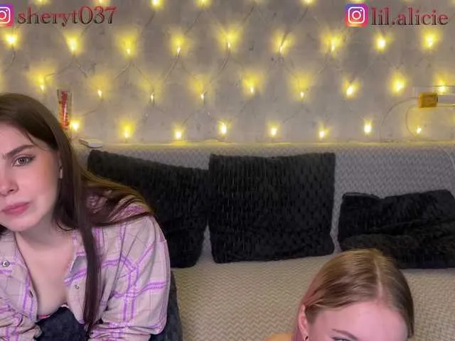 Sweety-couple on BongaCams