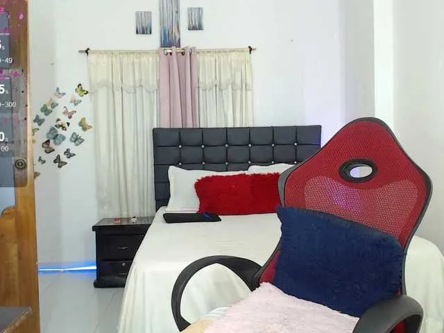 talianapalacios on BongaCams