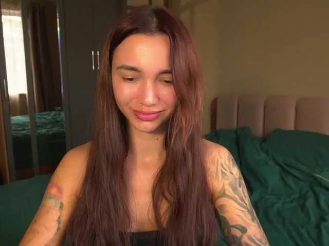 Freechat TeonaRose on BongaCams