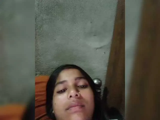 Freechat Tunnidelhi on BongaCams