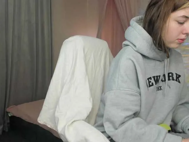 Vanessa-Walters — Role -playing games, blowjob, slap, vibrations, dirty conversations, footfitish, striptease, humiliation of penis crumbs