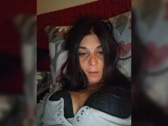 Freechat Viola18 on BongaCams