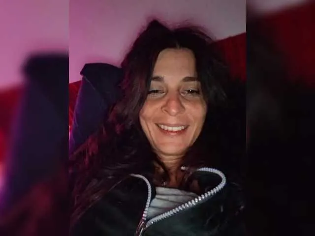 Freechat Viola18 on BongaCams