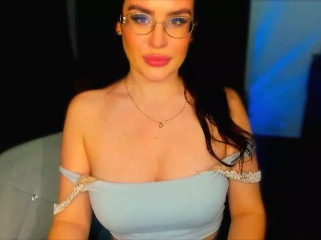 Offline YourStella on BongaCams