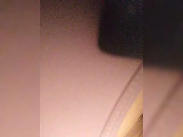 Freechat ZoeCamils on BongaCams