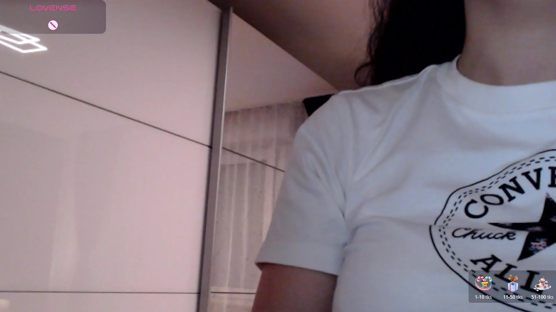 Offline _universia on Cam4