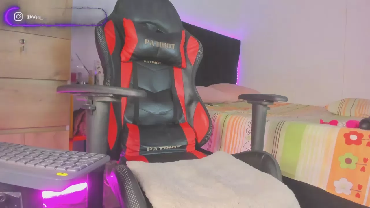 Freechat _valeriaa on Cam4