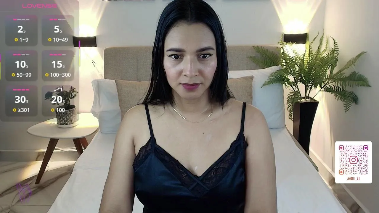 Offline abril_71 on Cam4