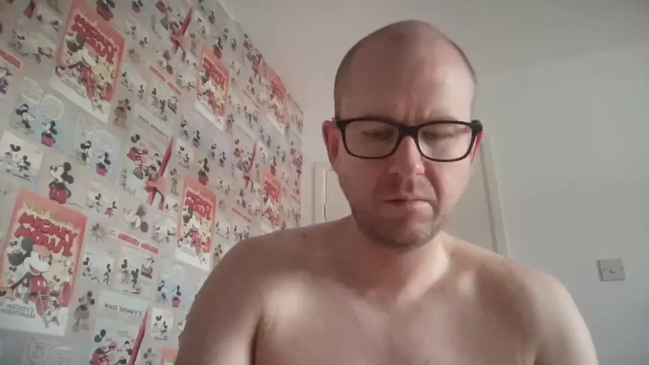 Offline agentbravo on Cam4