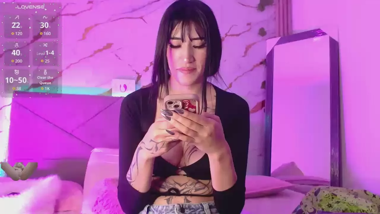 Offline Ahri_rooux1 on Cam4