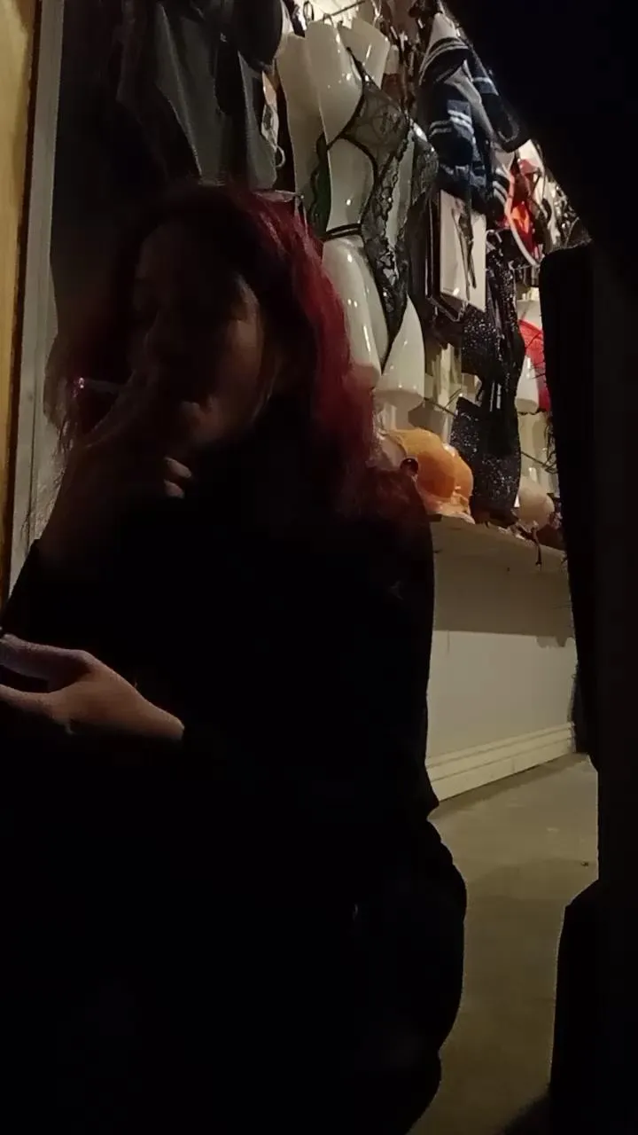 Freechat AlejandritaMilf on Cam4