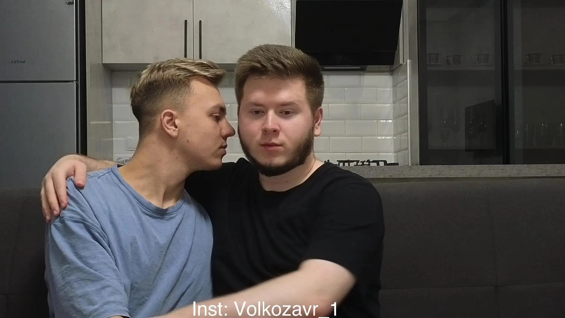 Offline alexxx_d on Cam4