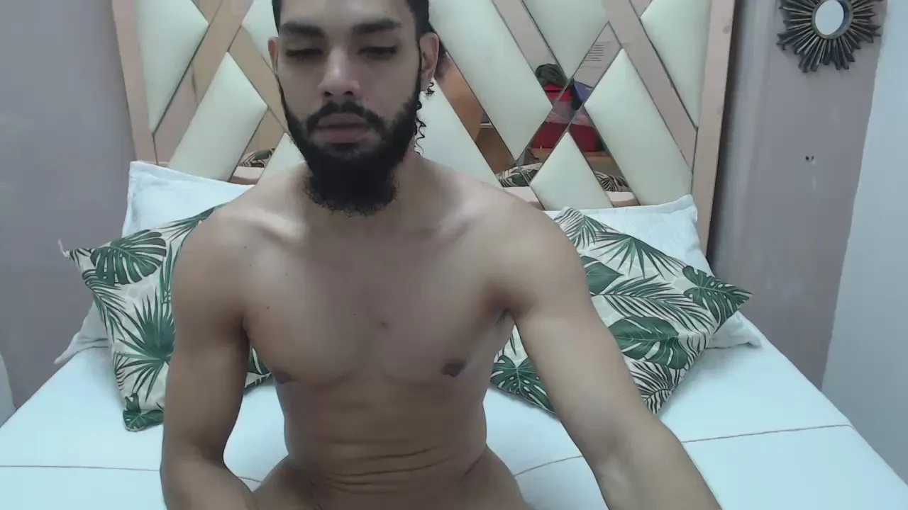 Offline Amir_Abdull_ on Cam4