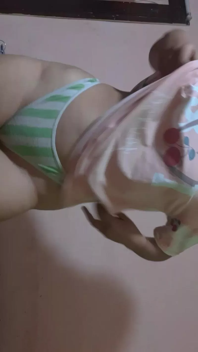 Offline annitahht on Cam4