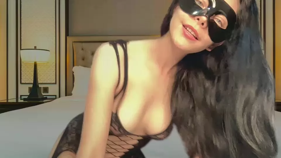 Offline Antonellarusso1 on Cam4