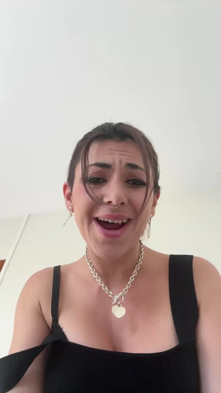 Athenais_Olympe — Freechat on Cam4