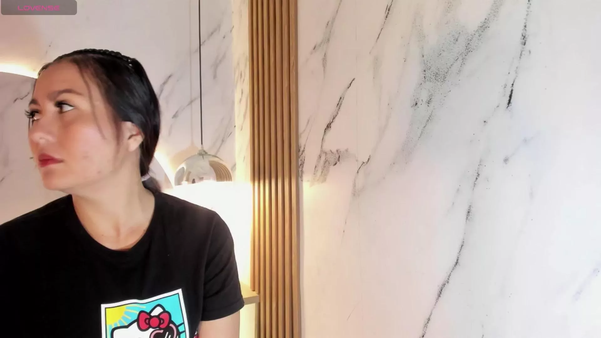 Offline AvaWhiite on Cam4