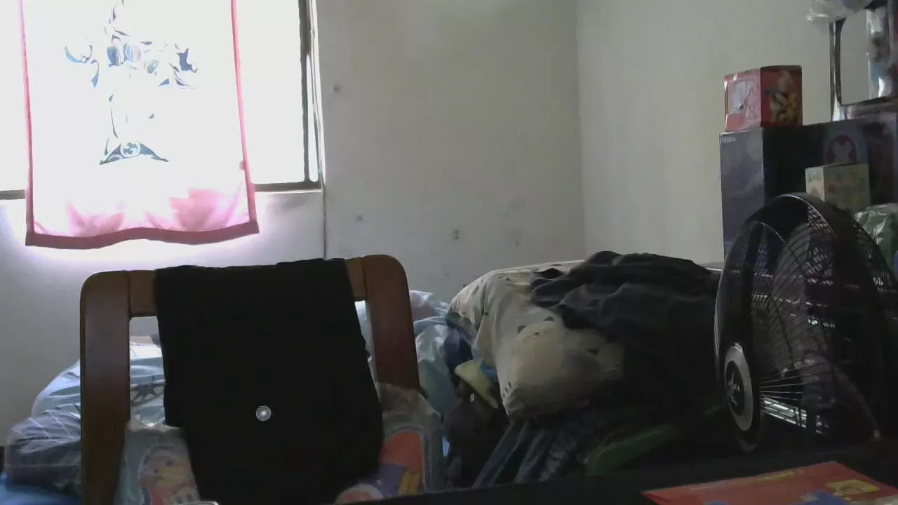 Offline bbq322 on Cam4