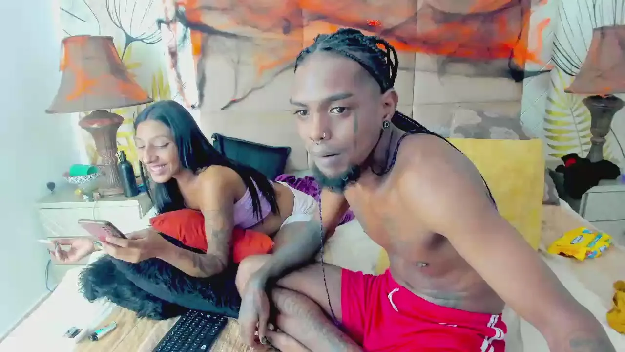 bigblackhottx1 on Cam4 