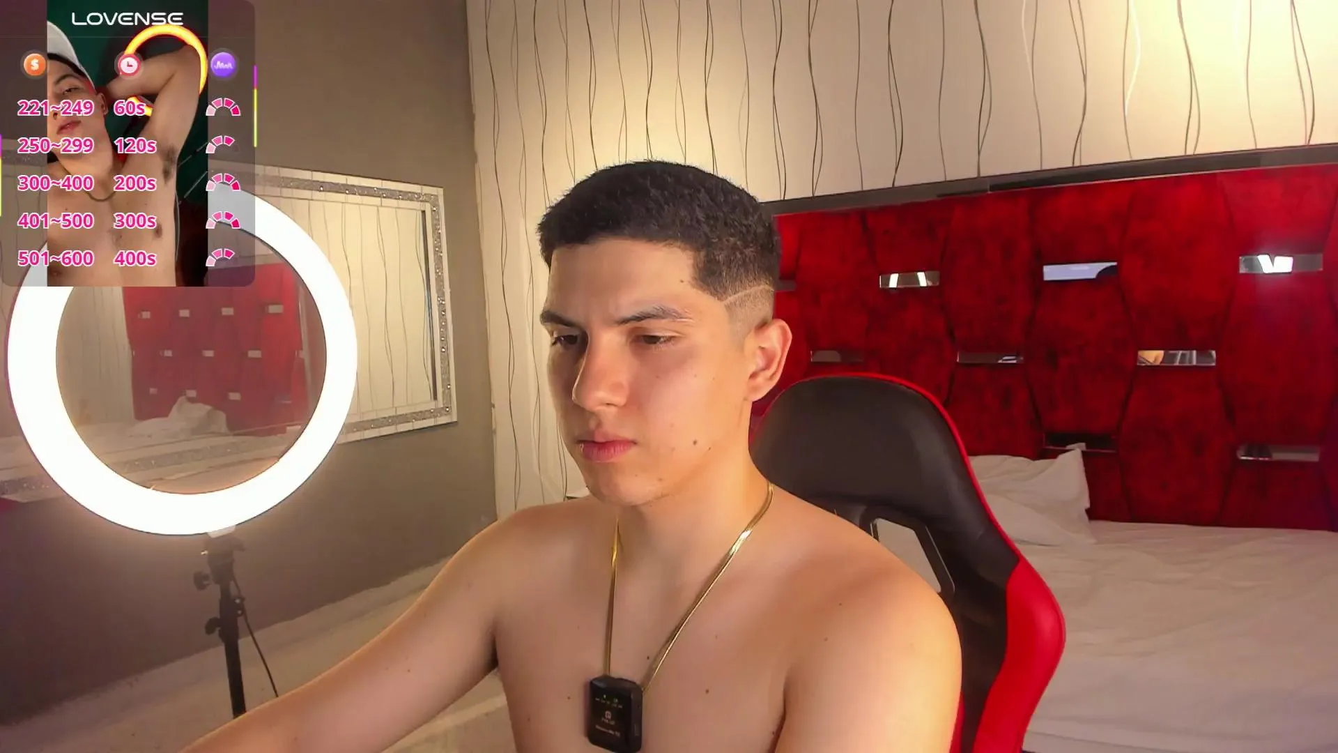 Freechat Brat__ on Cam4