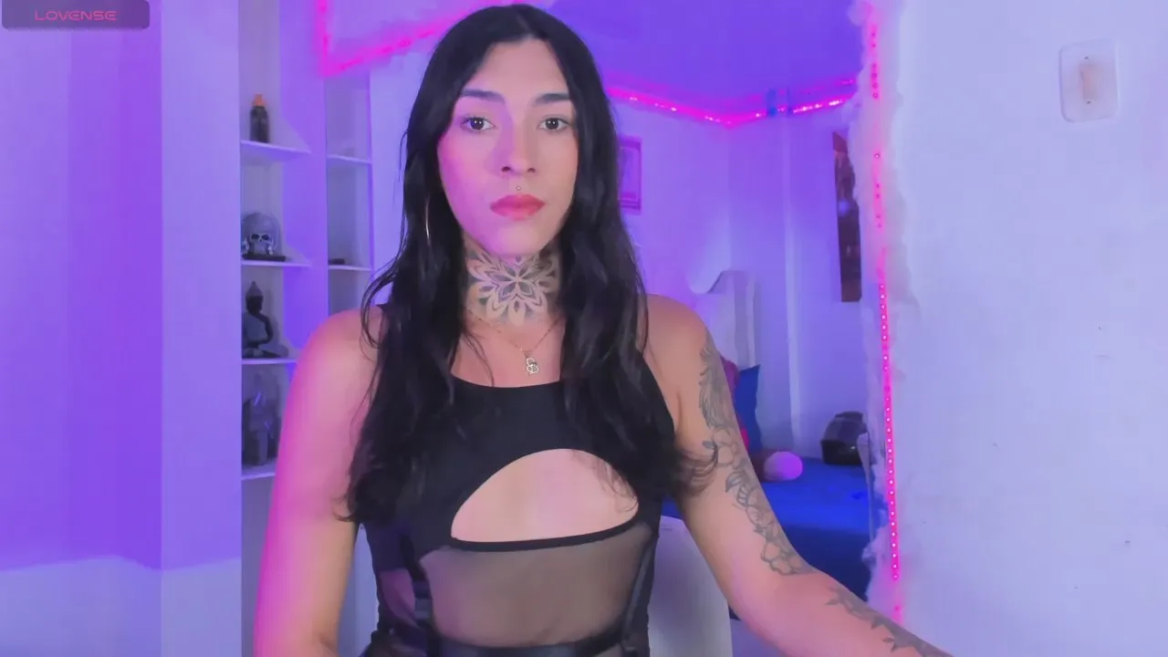 Offline Camila_Rojas on Cam4