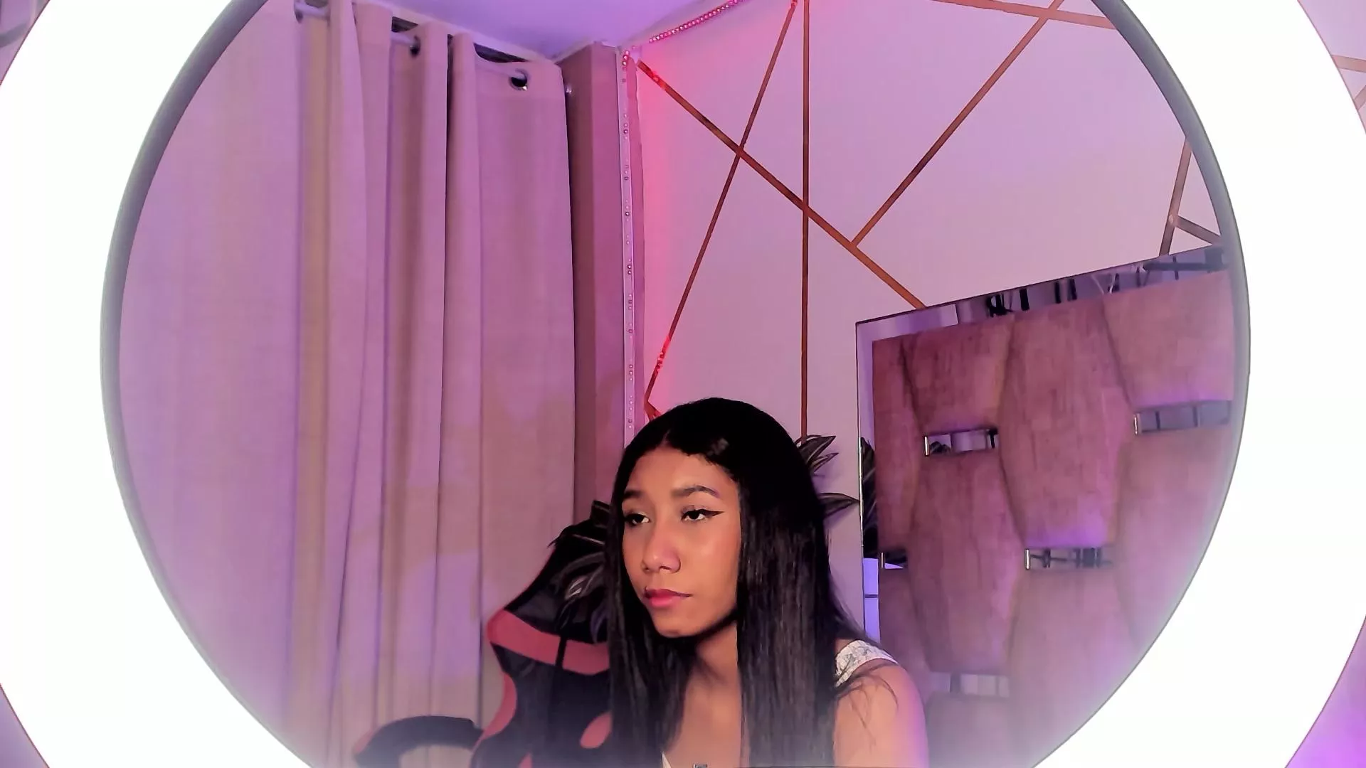 Offline CandyRouse_ on Cam4