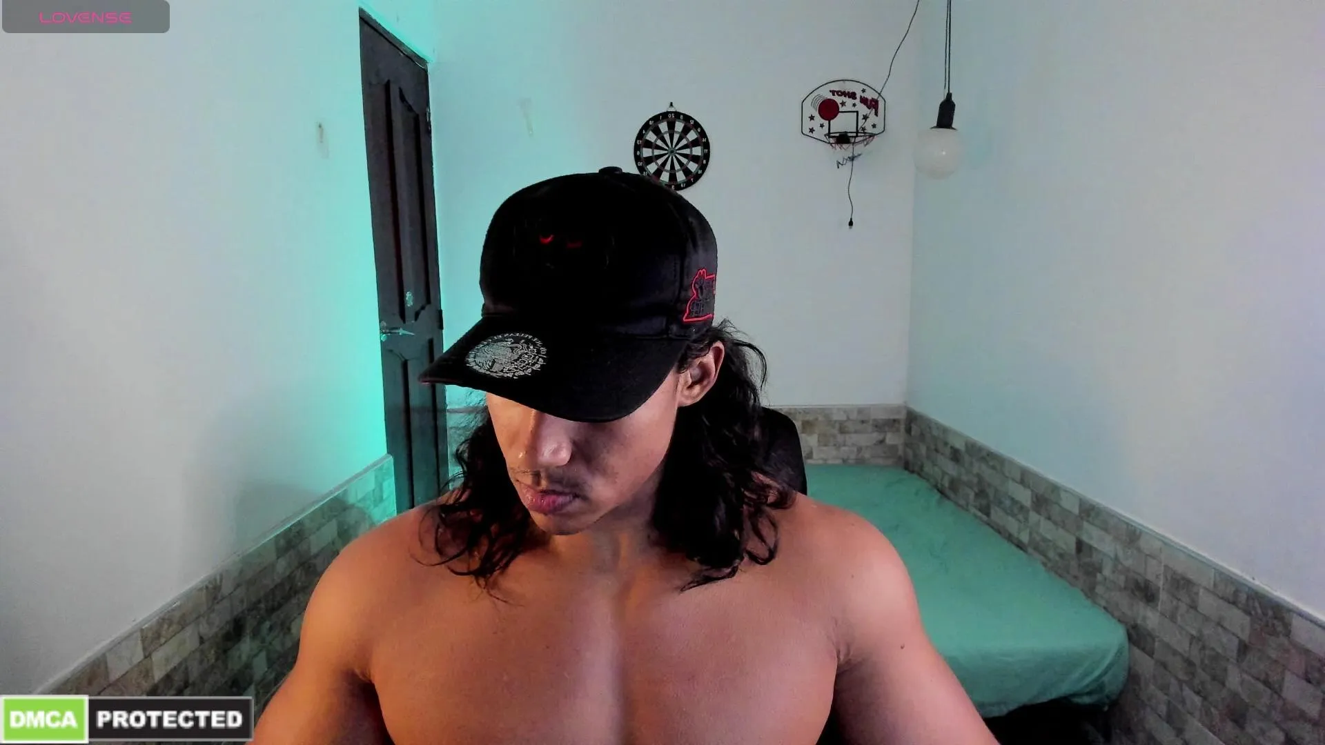 Offline Carl_Smithh on Cam4