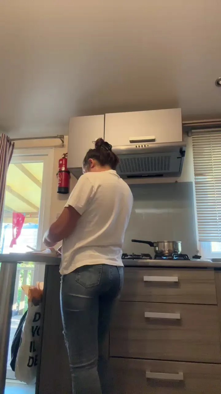 Offline Cataleya97 on Cam4