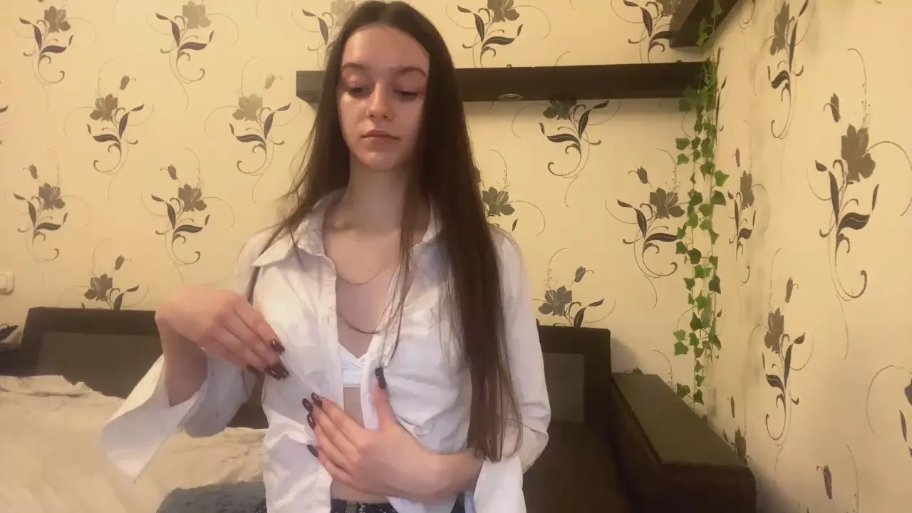 CatherynDark — Freechat on Cam4