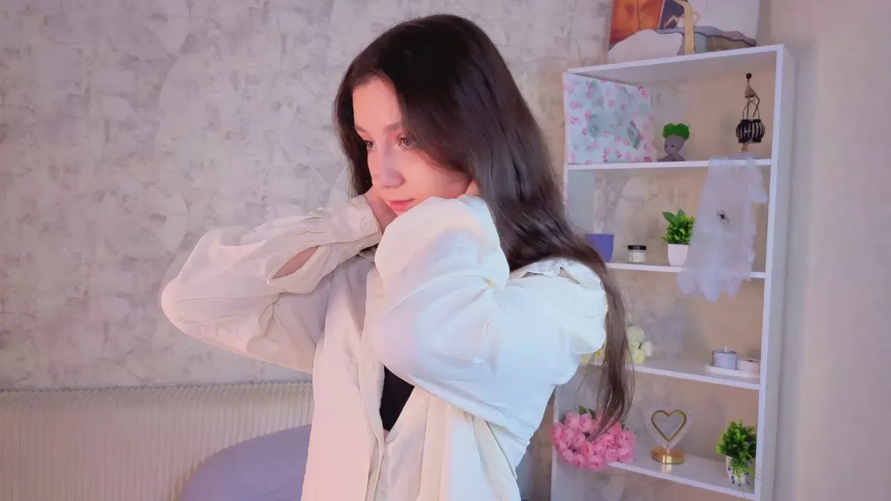 CatheyPrekker —  #analtoys #gamer #femdom #orgy #striptease #fisting #strapon