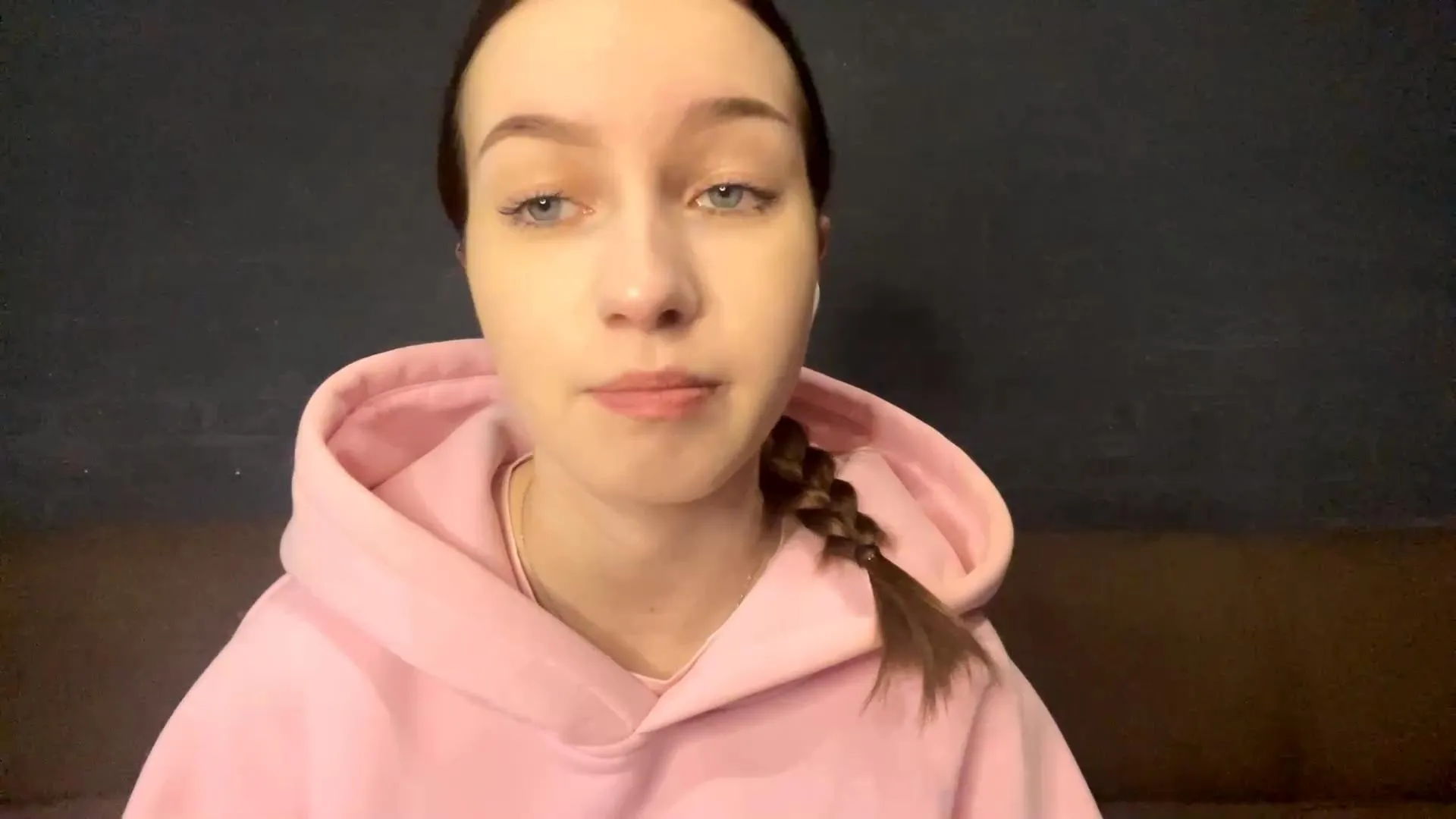 CeliaMulderig —  #cosplay #schoolgirl #cute #blowjob #pussy #ass #amateur