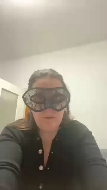 Clarissabsx —  #C2C #cute #amateur #bdsm