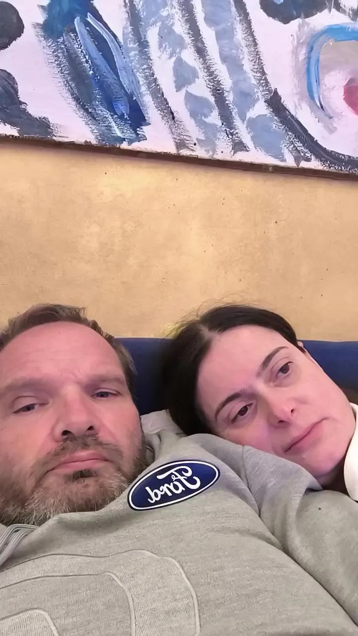 Offline Claufiagen7 on Cam4