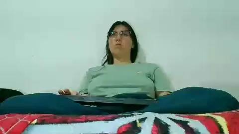 Offline Coral_Mateo on Cam4